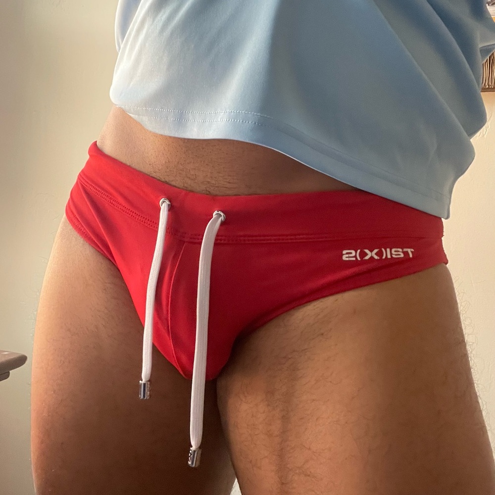 2xist Red Swim Trunks Sleek Design